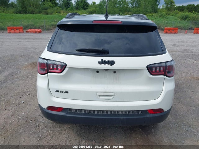 Jeep Compass Altitude 4x4 2018 3C4NJDBBXJT395687 Image 16