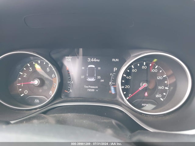 3C4NJDBBXJT395687 Jeep Compass Altitude 4x4