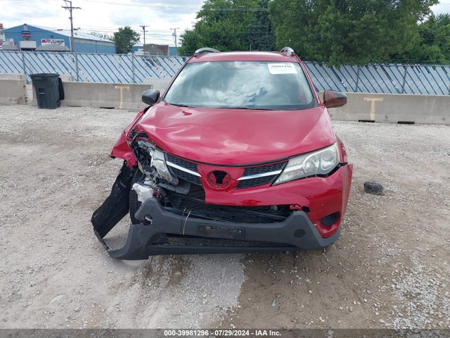 Toyota RAV4 LE 2015 JTMBFREV7FD145053 Image 12