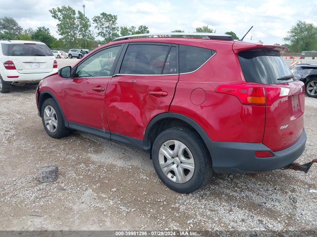 Toyota RAV4 LE 2015 JTMBFREV7FD145053 Image 3