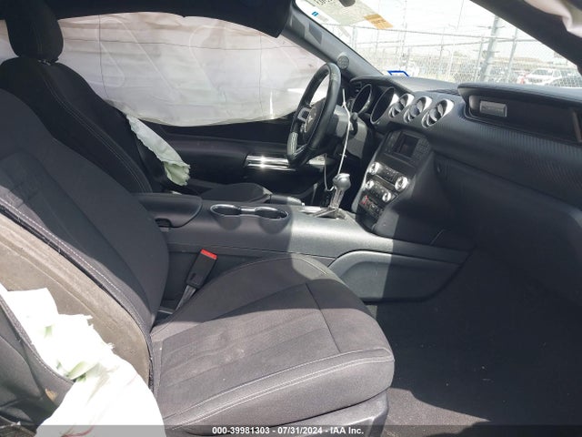 Ford Mustang Ecoboost Fastback 2021 1FA6P8TH0M5132535 Image 5