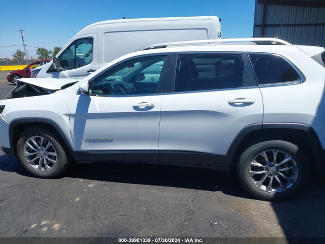 1C4PJLLB6KD204114 Jeep Cherokee Latitude Plus Fwd