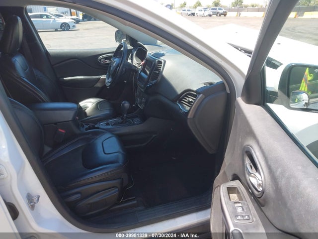 1C4PJLLB6KD204114 Jeep Cherokee Latitude Plus Fwd