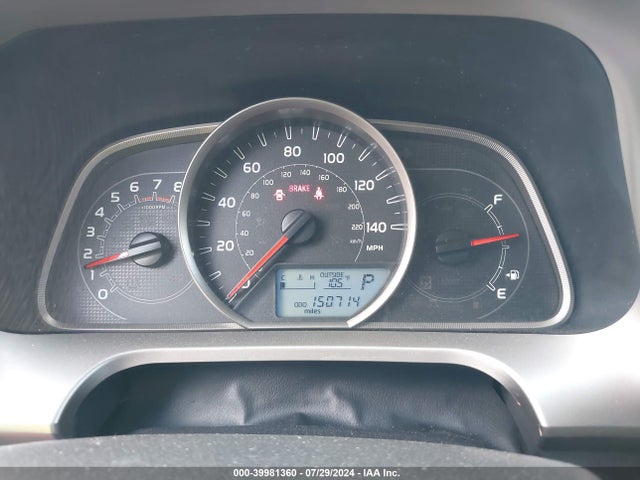 Toyota RAV4 LE 2015 JTMZFREV8FD058180 Image 7