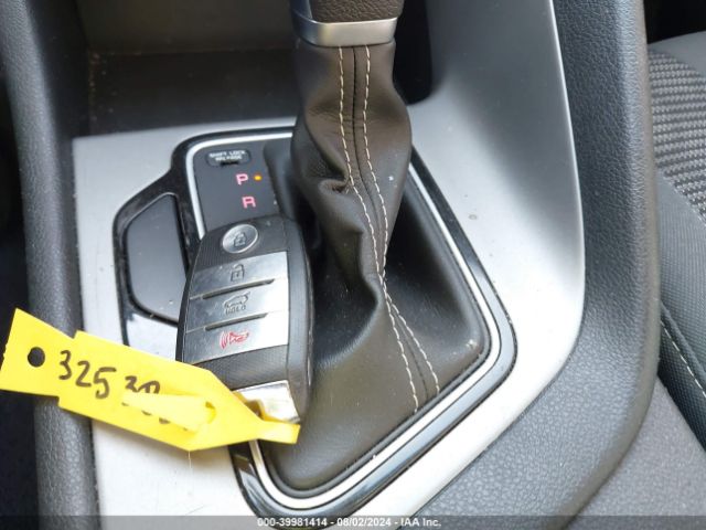 KNDCB3LC6K5298154 KIA NIRO LX