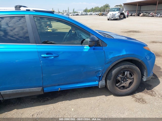 Toyota RAV4 LE 2016 JTMZFREV3GJ069607 Image 6