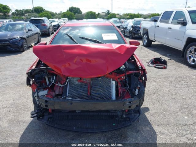 2T1BURHE3EC173395 Toyota Corolla Le Plus