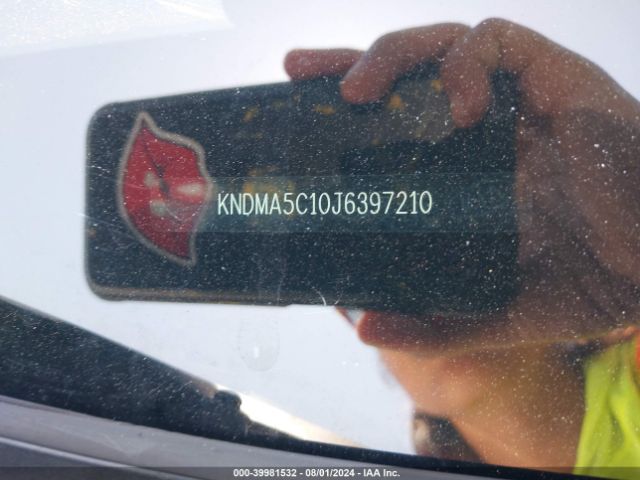 KNDMA5C10J6397210 KIA Sedona L
