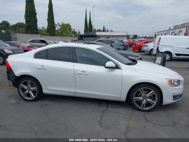 YV126MFB2F1313670 Volvo S60 T5 Premier