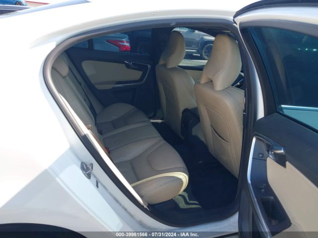YV126MFB2F1313670 Volvo S60 T5 Premier