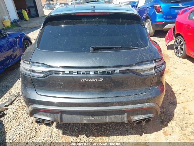 Porsche MACAN S 2022 WP1AG2A56NLB23859 Image 17