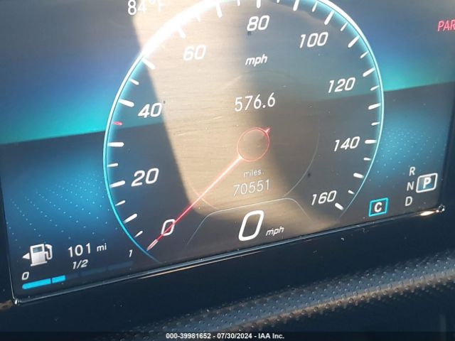 WDD3G4EB9KW031716 Mercedes-Benz A 220