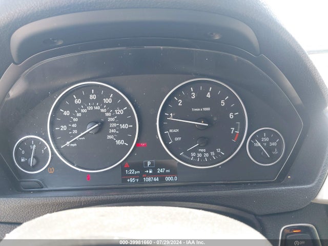 WBA8E5G53GNU21045 BMW 320i Xdrive