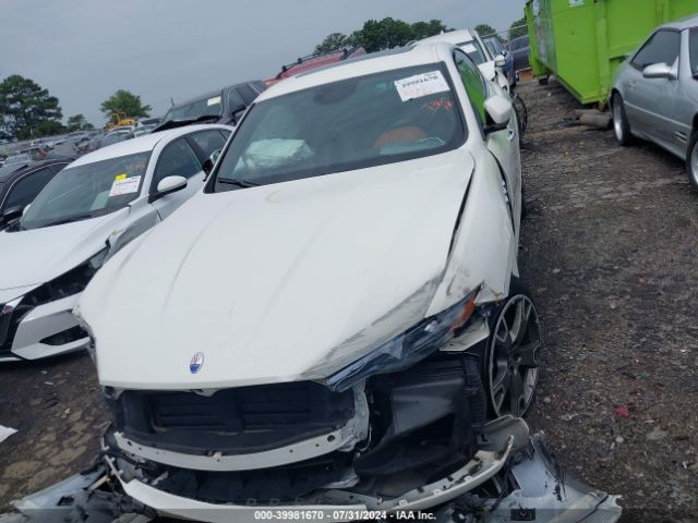 ZN661XUA8KX332747 Maserati Levante