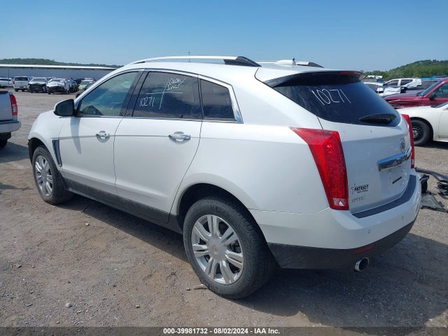 Cadillac Srx Luxury Collection 2015 3GYFNBE38FS605227 Image 3
