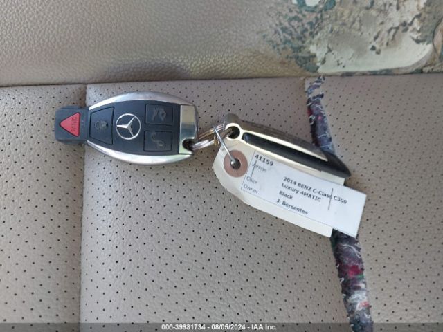 WDDGF8AB5ER323352 Mercedes-Benz C 300 Luxury 4matic/sport 4matic