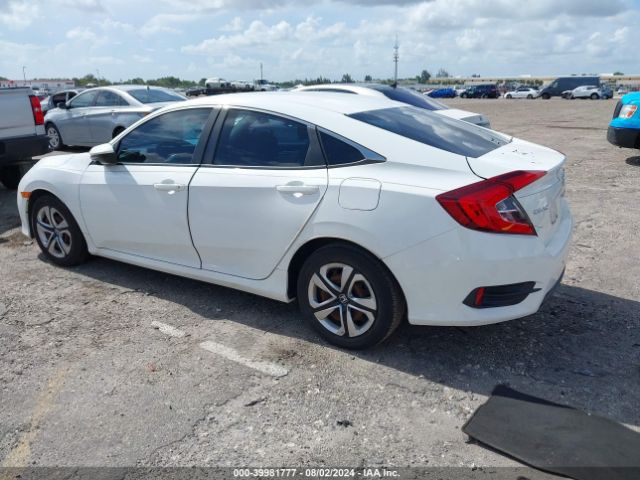 2HGFC2F53JH591195 Honda Civic Lx