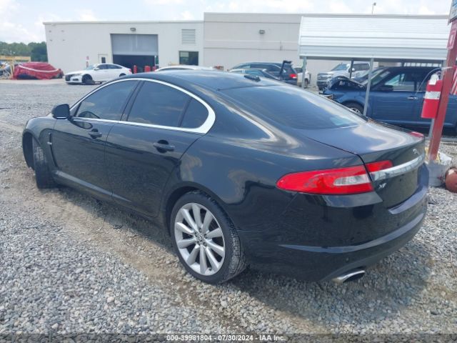 2011 JAGUAR XF SAJWA0GB9BLS18763 Photo 2