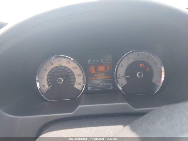 2011 JAGUAR XF SAJWA0GB9BLS18763 Photo 6