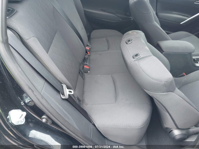 Toyota Corolla Cross Le 2024 7MUCAAAG6RV086197 Image 8
