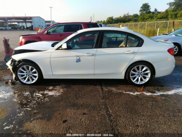 WBA8A9C59JAD27861 BMW 320i