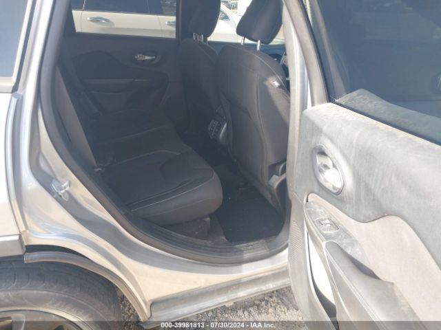 1C4PJLCB2GW184245 Jeep Cherokee Altitude