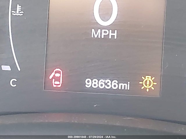 ZACCJABB6JPJ19114 Jeep Renegade Latitude Fwd
