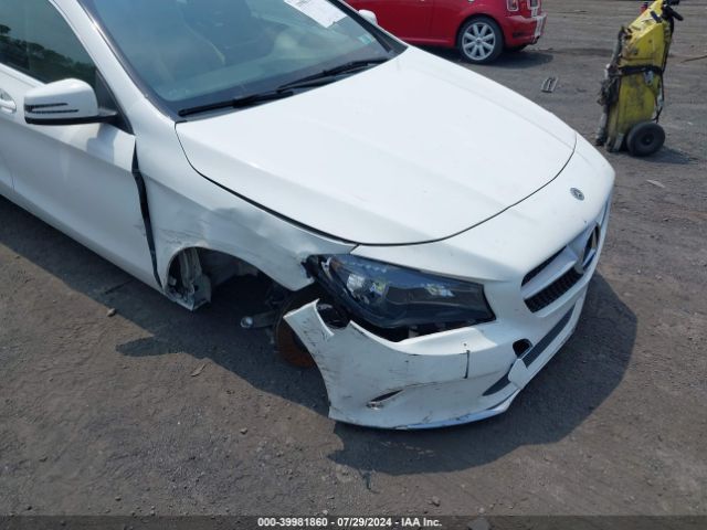 WDDSJ4GB7KN727152 Mercedes-Benz CLA 250 4MATIC