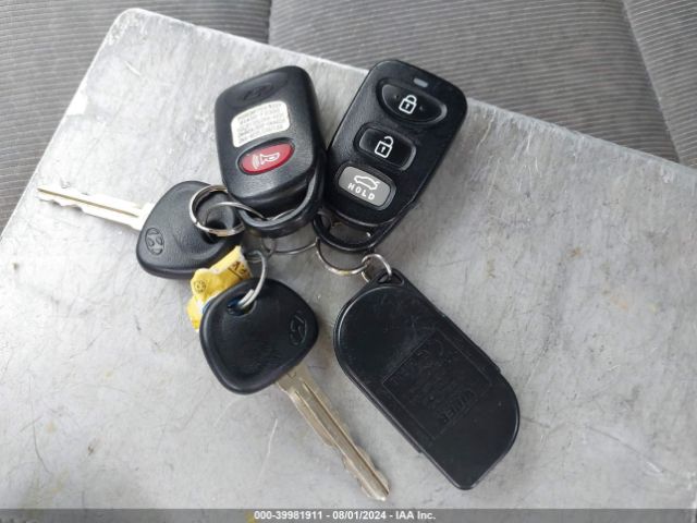 5NPD84LF9JH258166 Hyundai ELANTRA SEL
