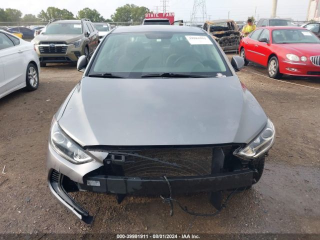 5NPD84LF9JH258166 Hyundai ELANTRA SEL