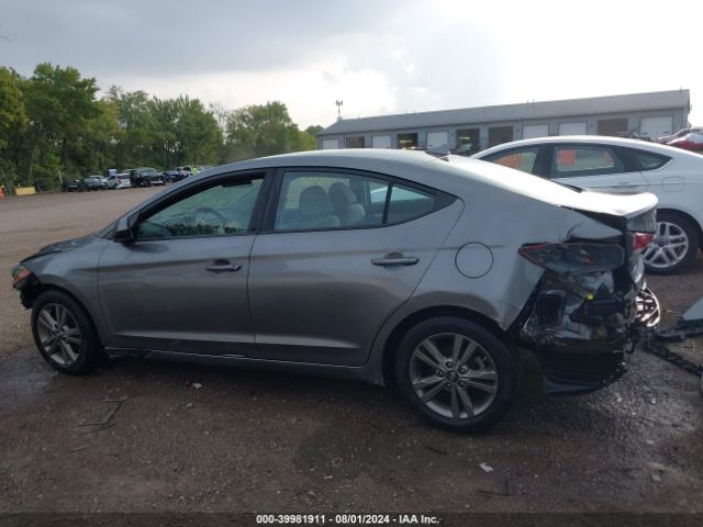 5NPD84LF9JH258166 Hyundai ELANTRA SEL