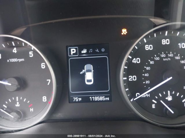5NPD84LF9JH258166 Hyundai ELANTRA SEL