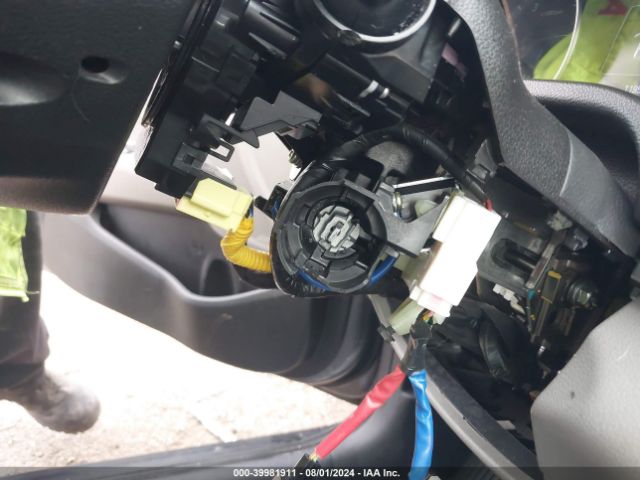 5NPD84LF9JH258166 Hyundai ELANTRA SEL