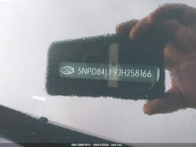 5NPD84LF9JH258166 Hyundai ELANTRA SEL