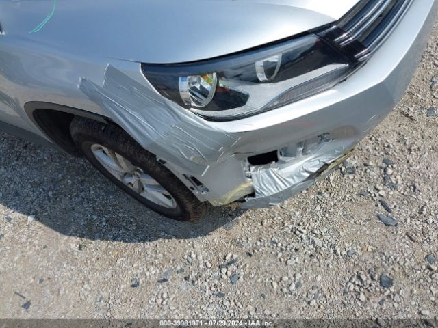 WVGAV3AX7EW599675 Volkswagen TIGUAN S
