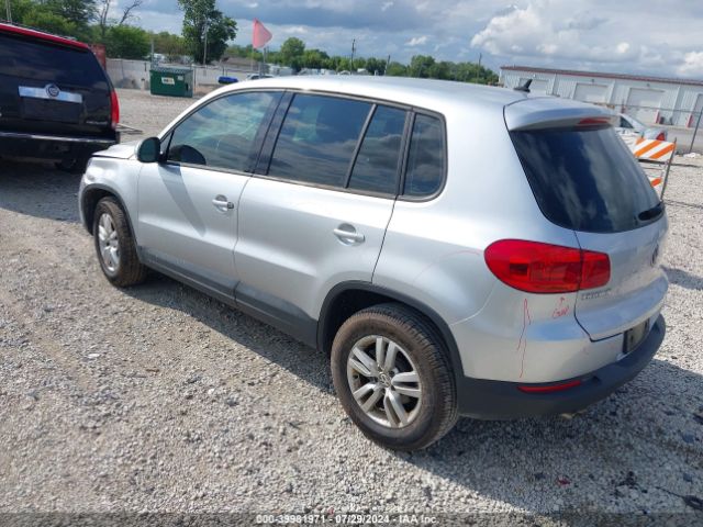 WVGAV3AX7EW599675 Volkswagen TIGUAN S