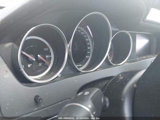 2014 MERCEDES-BENZ C 63 AMG WDDGJ7HB1EG178921 Photo 6