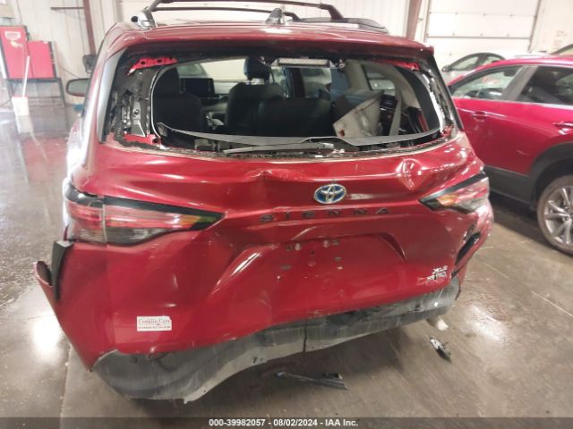 5TDJRKEC2NS123067 Toyota SIENNA XLE