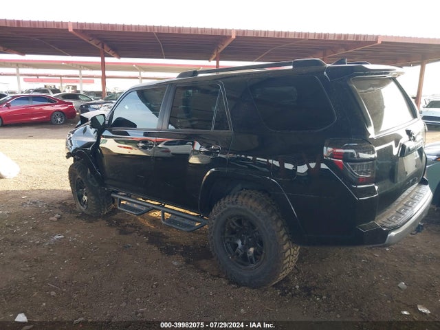 Toyota 4runner Trail Premium 2016 JTEBU5JR8G5381502 Image 3