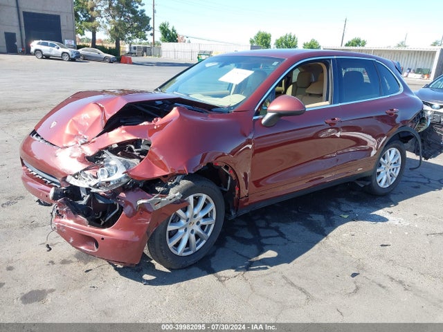 2012 PORSCHE CAYENNE WP1AA2A2XCLA10758 Photo 1