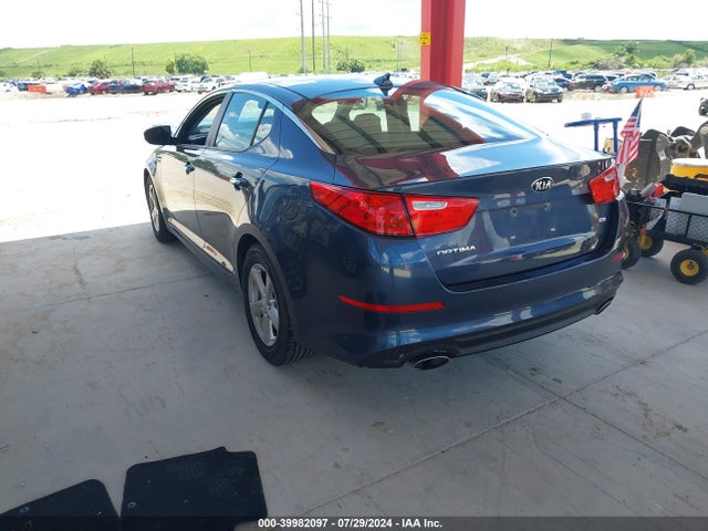 Продажа на аукционе авто 2015 Kia Optima Lx, vin: 5XXGM4A72FG436443, номер лота: 39982097