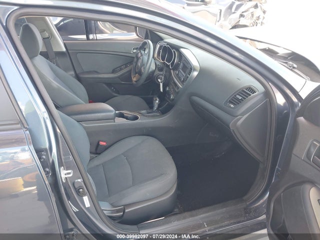 Продажа на аукционе авто 2015 Kia Optima Lx, vin: 5XXGM4A72FG436443, номер лота: 39982097