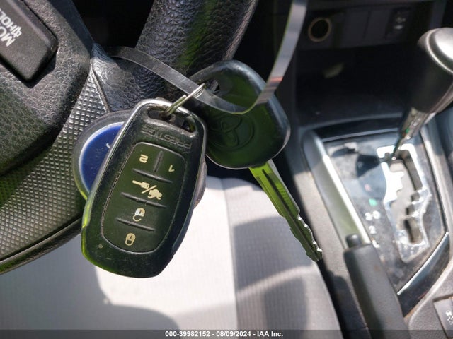 Toyota COROLLA L 2014 5YFBURHEXEP063301 Image 11