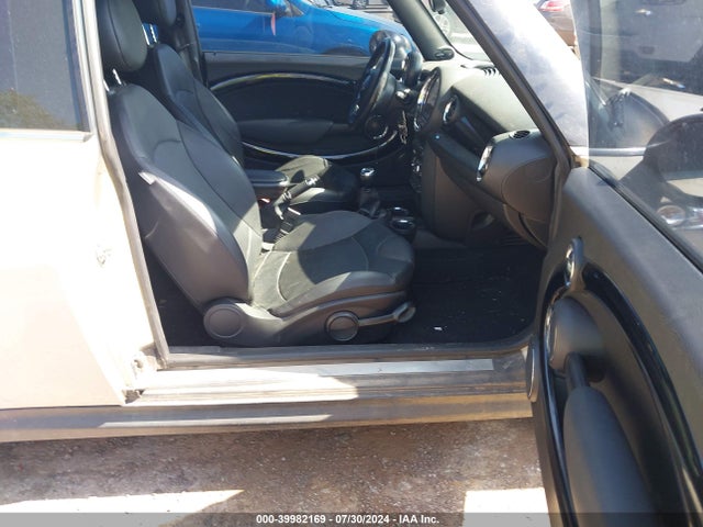 2012 MINI COOPER S CLUBMAN WMWZG3C56CTY31921 Photo 4