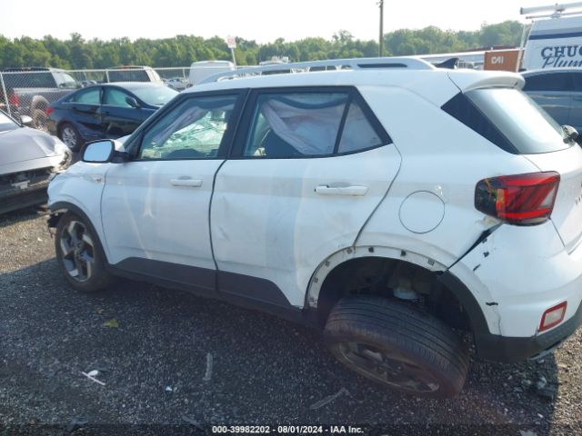 KMHRC8A34MU076983 Hyundai Venue Sel
