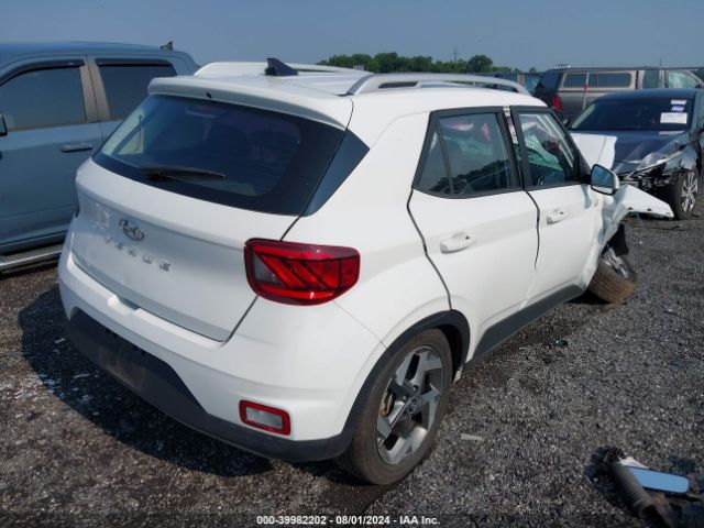 KMHRC8A34MU076983 Hyundai Venue Sel