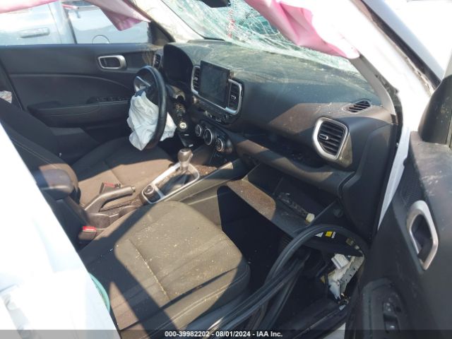 KMHRC8A34MU076983 Hyundai Venue Sel