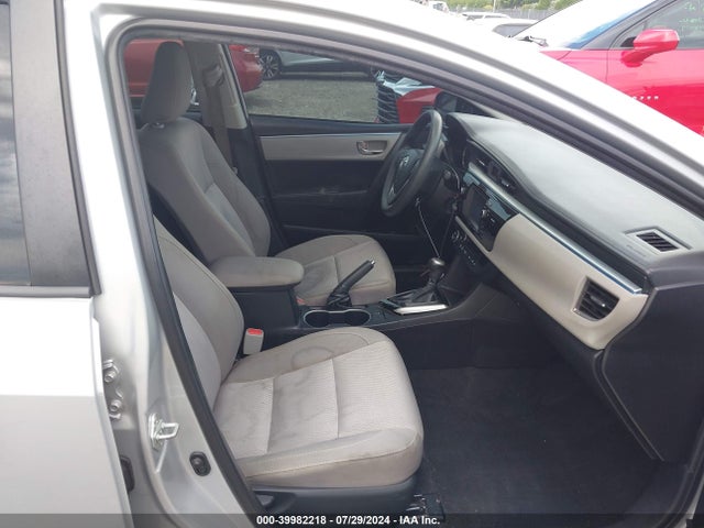 2T1BURHE5FC385667 Toyota COROLLA LE