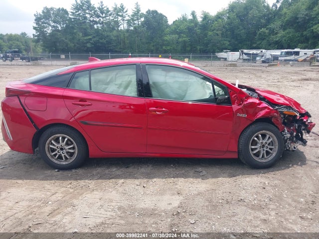 Toyota Prius Prime Premium 2017 JTDKARFP0H3004297 Image 13