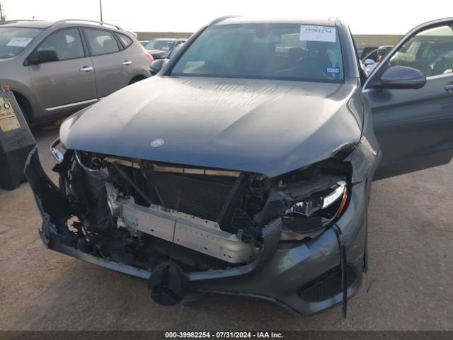 WDC0G4JB3GF015743 Mercedes-Benz GLC 300